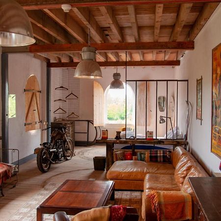 Loft Industriel Aux Grands Moulins De Ruffin Apartment Brechamps Luaran gambar